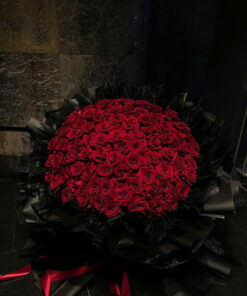 Red rose